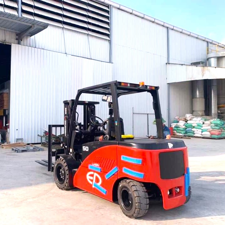 Xe Nâng Điện 5 Tấn Ngồi Lái EP CPD50L1