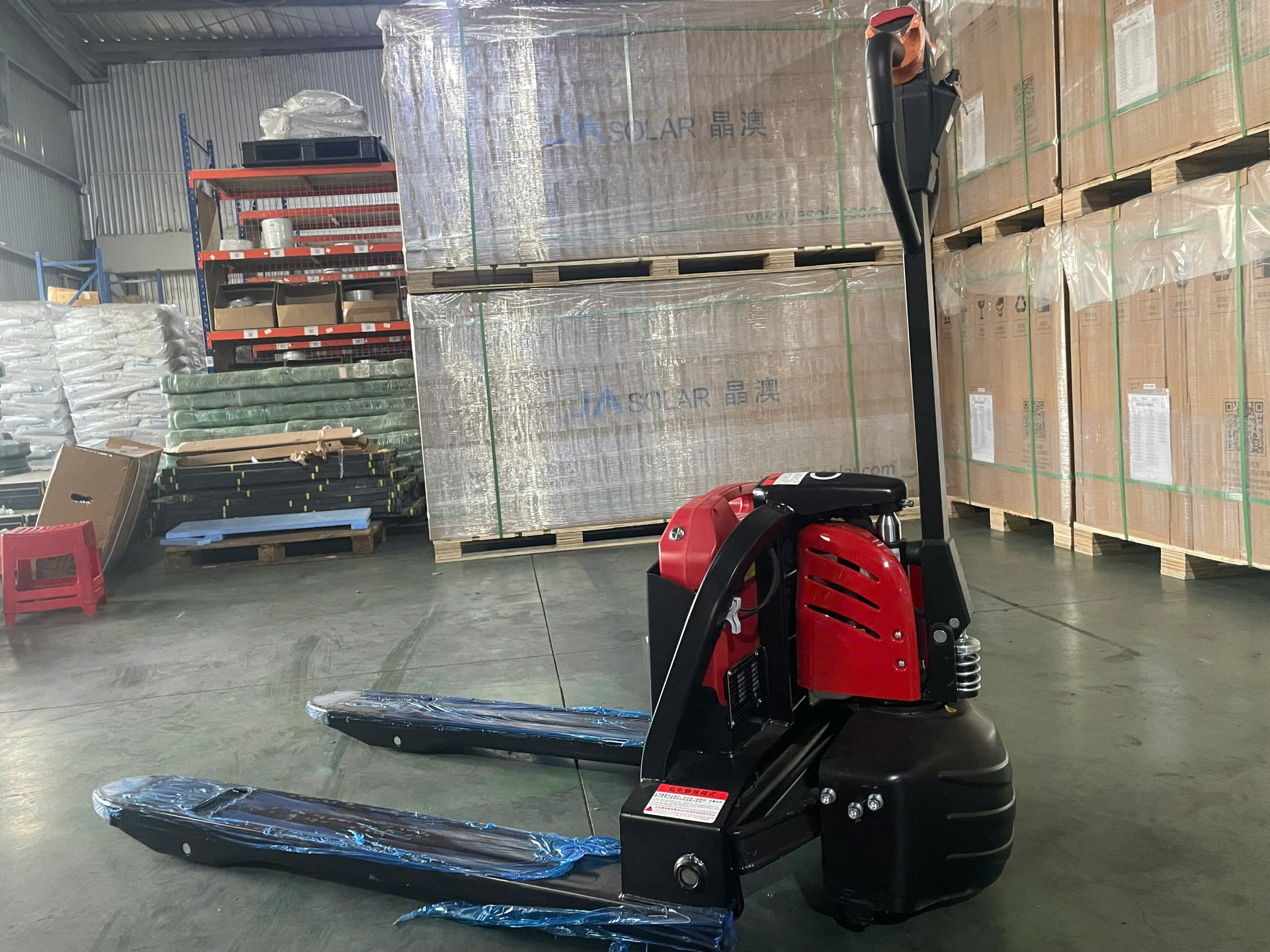 Hướng dẫn bảo trì xe nâng điện mini bền bỉ hiệu quả