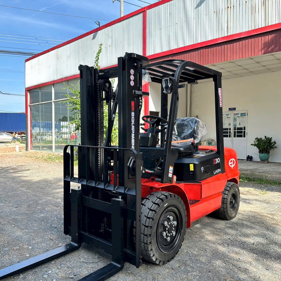 Xe Nâng Điện EP EFXZ301 – Giải Pháp Thay Thế Xe Nâng Dầu Tiết Kiệm Chi Phí Nhất 2026