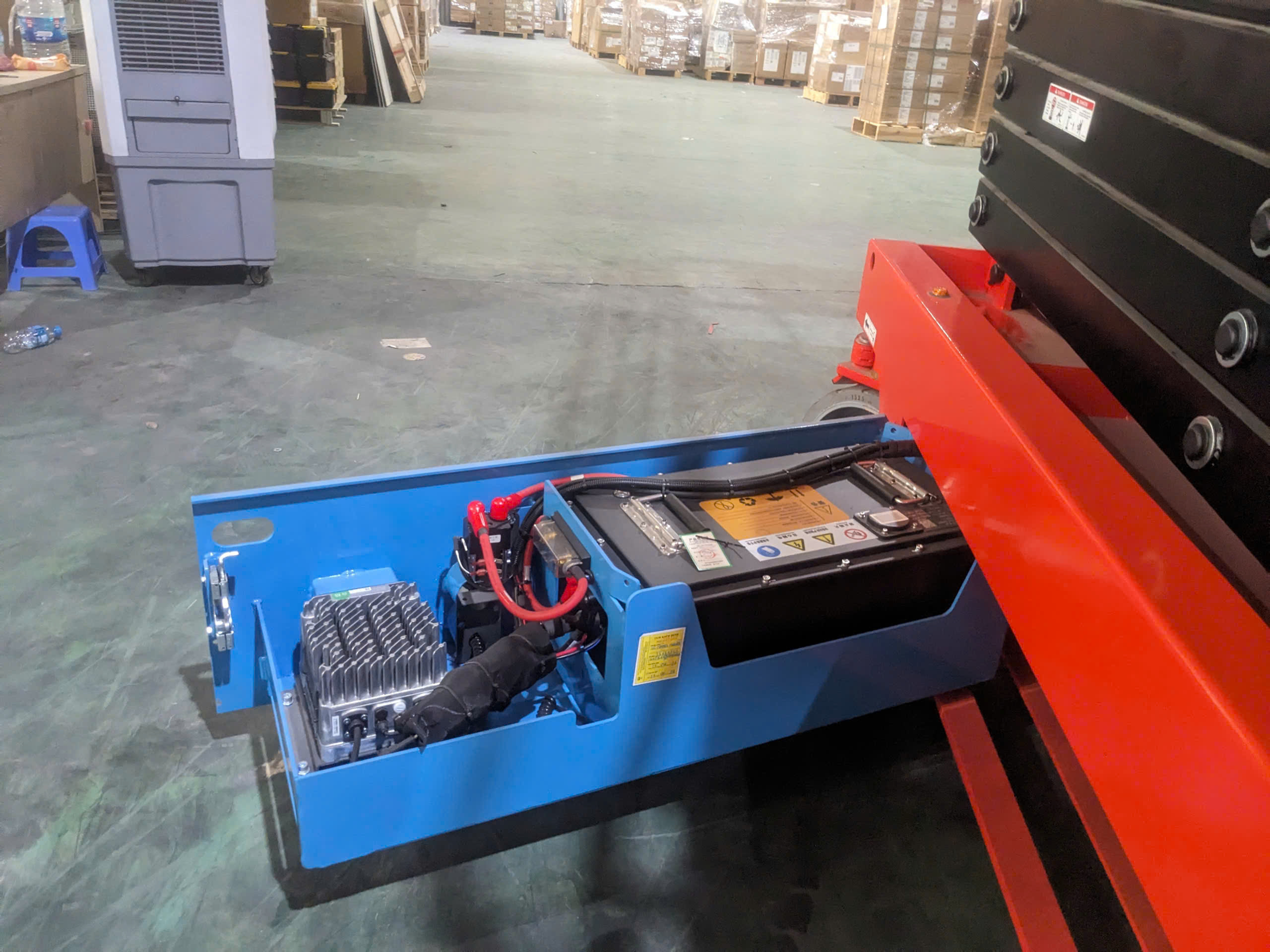 Xe Nâng Người Cắt Kéo Tự Hành 14m JIALIFT JS1212