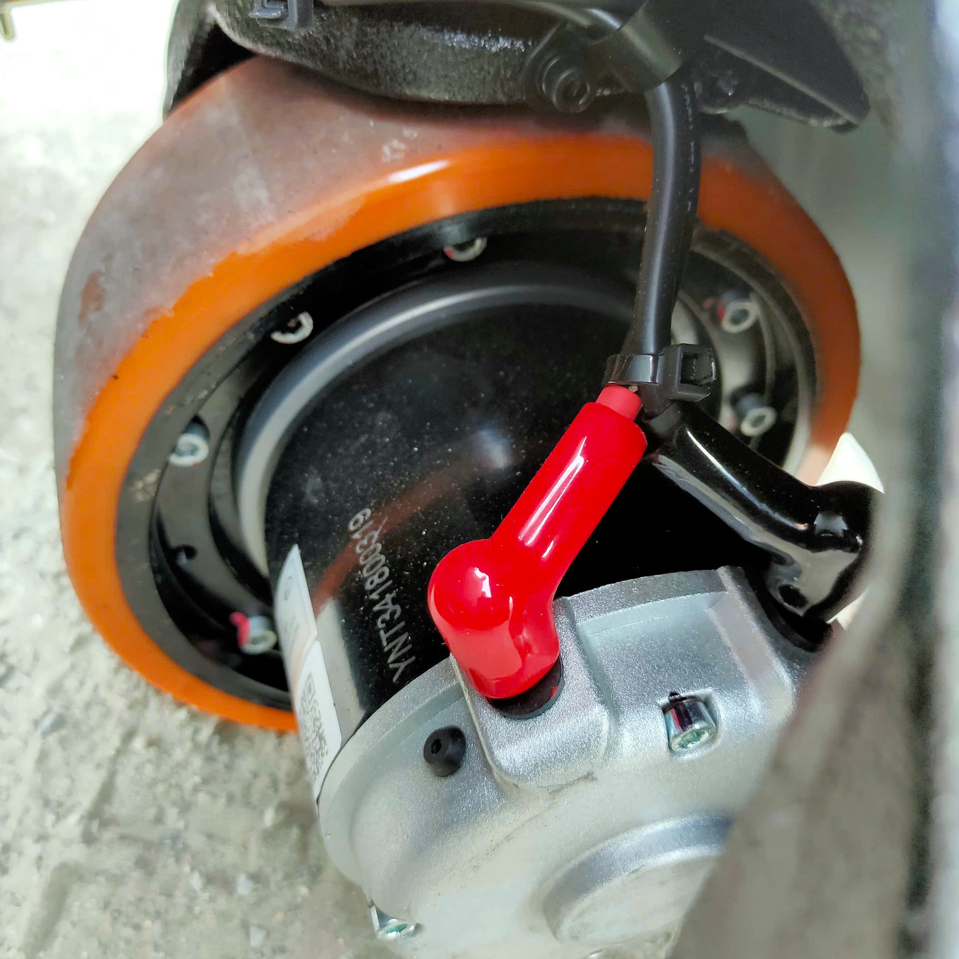 Xe Nâng Tay Điện 1.5 Tấn EP EPT15-EZ