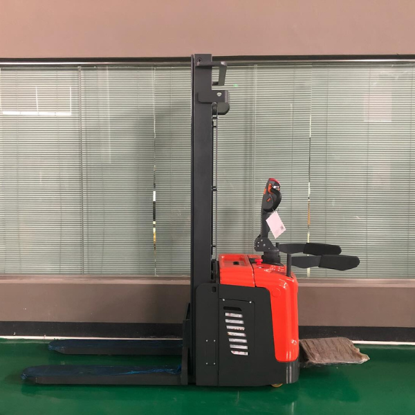 XE NÂNG ĐIỆN ĐỨNG LÁI 2 TẤN JIALIFT CL2040GA 4 mét